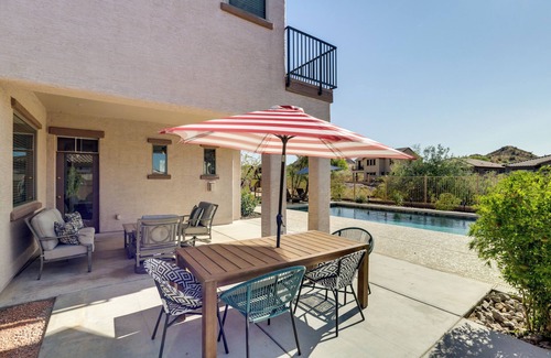 Estrella Mountain Ranch House | Mountain View Desert Retreat with 5 Bedrooms! Heated Saltwater Pool - Estrella