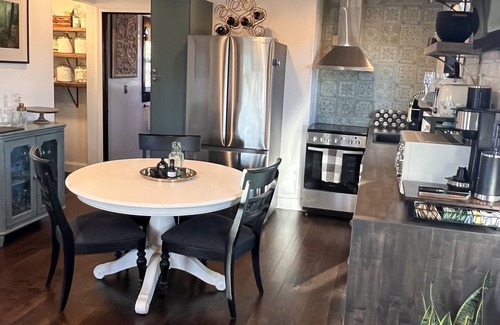 New Paltz Cottage | Mountain View escape