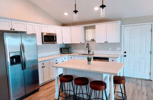Apache Junction House | Mountain View Getaway