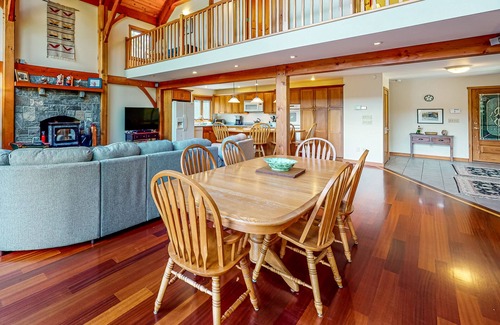 Ludlow House | Mountain-view house with hot tub, AC & amazing views, near Okemo Resort & skiing