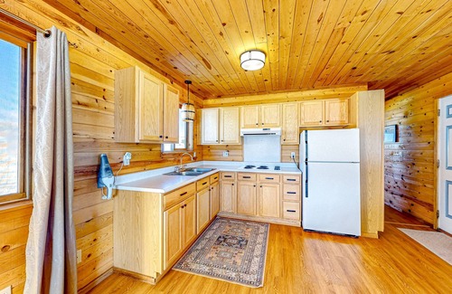 Colorado Springs House | Mountain-view retreat on 1,800-acre ranch with animals, firepit, games, & deck