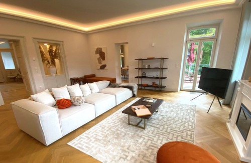 Brannenburg Apartment | Mountain View Suite