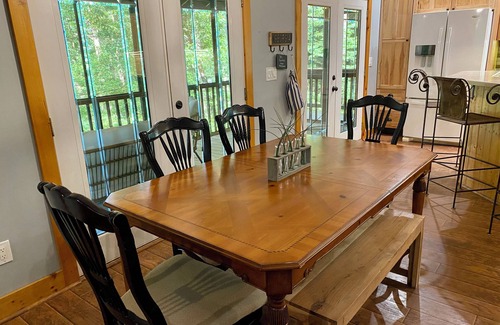 Dahlonega House | Mountainview Escape - Dog-Friendly/Screened Porch/3 Bed/2.5 Bath!