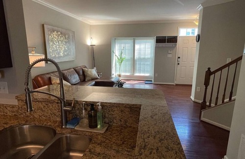 Charlottesville House | Mountainview Master Suite