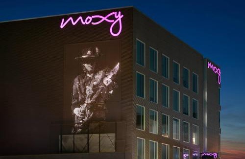 West Campus Hotel | Moxy Austin - University