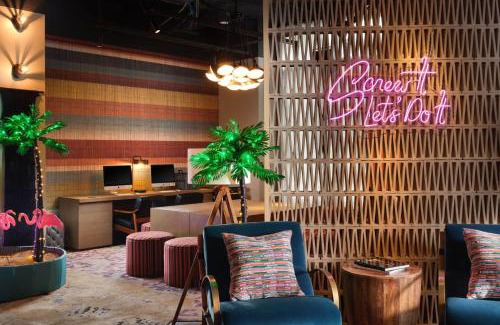 West Campus Hotel | Moxy Austin - University