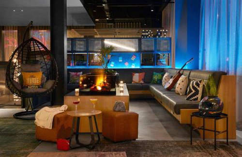 Central Milton Keynes Hotel | Moxy Milton Keynes