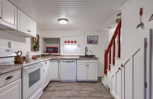 Mount Gretna Heights Cottage | Mt. Gretna Gem w/ Huge Porch!
