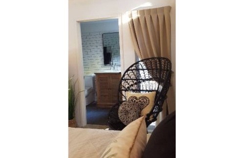 Crafers Apartment | Mt Lofty Gardens Studio - spacious and quiet