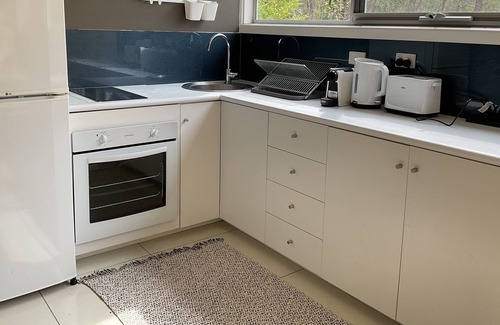 Healesville Apartment | Mt Rael Healesville Suite 4 Javan
