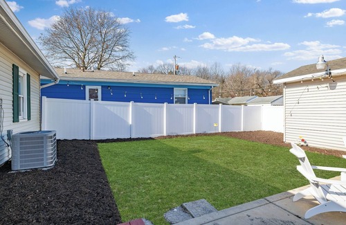 La Porte House | MTM Premier, 2 King Beds, Fenced Yard