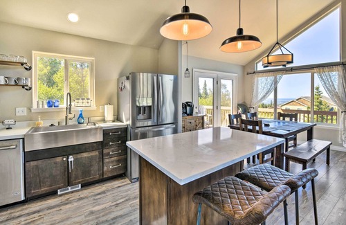 Bear Valley House | Mtn View Anchorage Escape ~ 15 Mi to Downtown