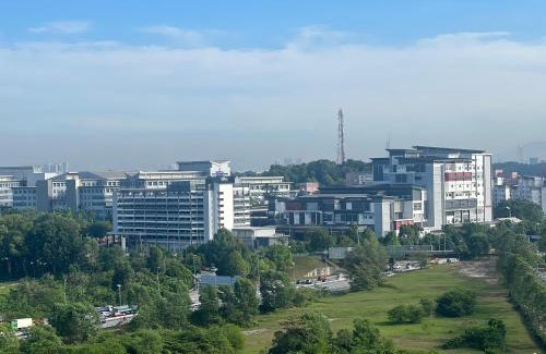 Putrajaya Apartment | MuciHOME Clio 3R2B, Putrajaya Condo Near to IOI City Mall, Alamanda, Hospital Serdang, Wetland Studio KRU dll- Non Smoking Home for Malaysian Only