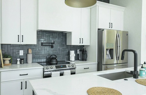 Mechanicsville Apartment | Multi-Level Comfort with Rooftop Views + 2-Car Garage
