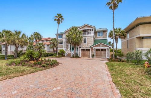 Fernandina Beach House | Multilevel Seaside Residence