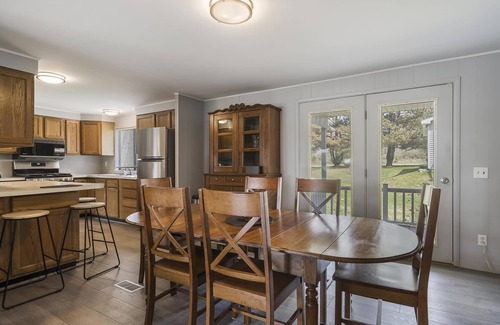 Levering House | Munro Lake House Central Location to Northern Michigan's Favorite Activities!