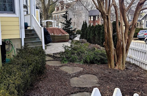 Murray Hill House | Murray Hill Gem - Your Commissioning Week Home Away from Home