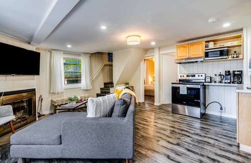 Dwight Cottage | Muskoka Waterfront Retreat