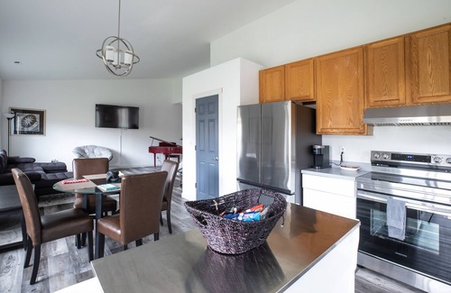 Spanaway House | Must See to Believe! Newly Renovated! Book Today!