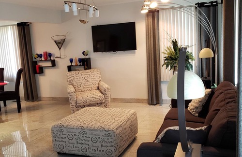 Southend House | Must See Upscale Beach Home in Brigantine-Near Atlantic City