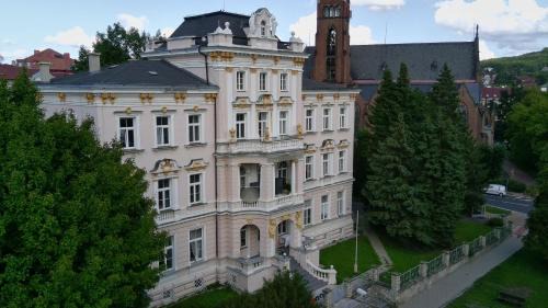Teplice Apartment | MVA House Teplice, Šanovský park