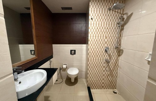 Khanapara Hotel | MW HOTEL