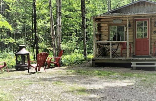 Frontenac Ski Chalet | My cabin in Canada