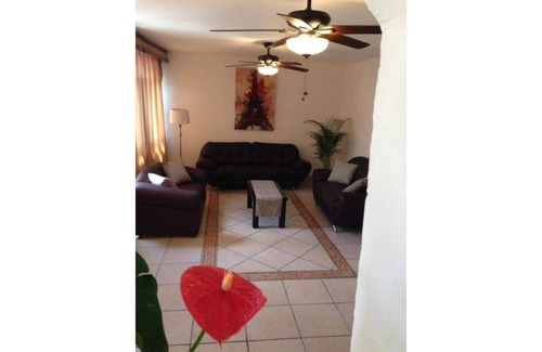 Zona Centro Apartment | My Depa Mango In the Center of Cd. valleys