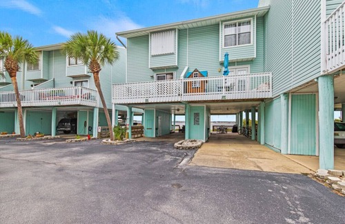 Navarre Beach House | My Forever Coconut ! Dog Friendly on the water!