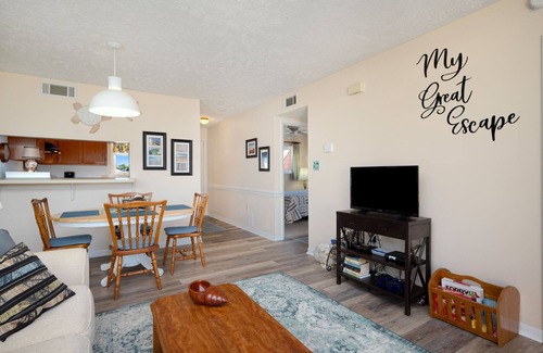 Caswell Beach Condo | My Great Escape: Ocean View Condo with Seasonal Community Pool on Caswell Beach