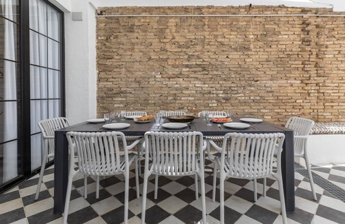 Patraix Apartment | My Loft 4 You Patraix Style