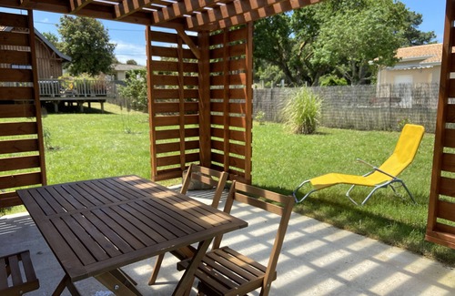 Le Verdon-sur-Mer Ski Chalet | My Ocean Cabin with Garden and Air Conditioning, Steps from the Beach