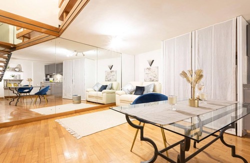 Rione VIII Sant'Eustachio Apartment | My Piazza Navona Dream Apartment Split Level Orso