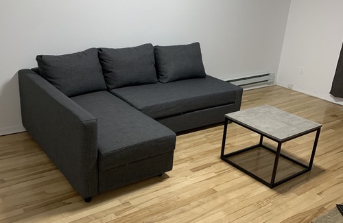 Laval Apartment | My place is warm cozy and welcome