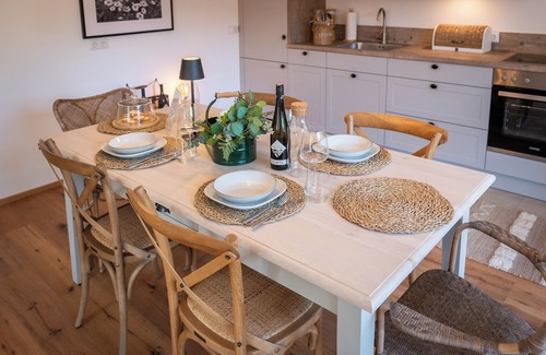 Fischbachau Apartment | MY STAY: Relax in a country house style between lake and mountains for families