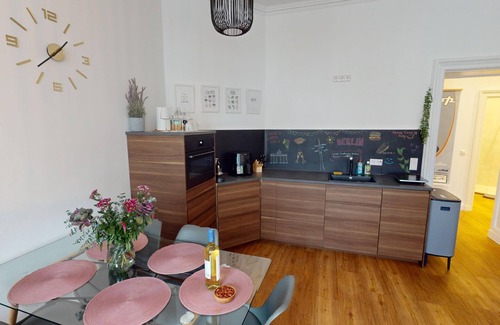 Moabit Apartment | MyHappyplace in the middle of Berlin