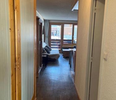 Val Claret Apartment | MyHome - Moutières B2 17 - Grand 2 pièces traversant au Val Claret, 4 à 6 pers
