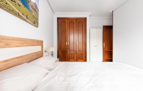 Oviedo City Centre Apartment | MyHouseSpain - Amplio apartamento en el centro de Oviedo