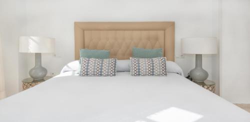 La Goleta Apartment | Myramar Premium Center