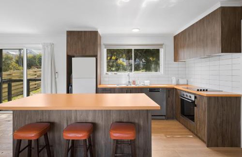 Surf Coast House | Myrtle Cottage