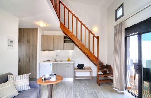 Myrtos Apartment | Myrtos Mare Suites - Family Maisonette