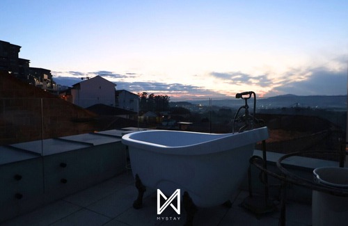 Penafiel House | MyStay - Casa Matriz Séc. XVI | Double or Twin w/Balcony