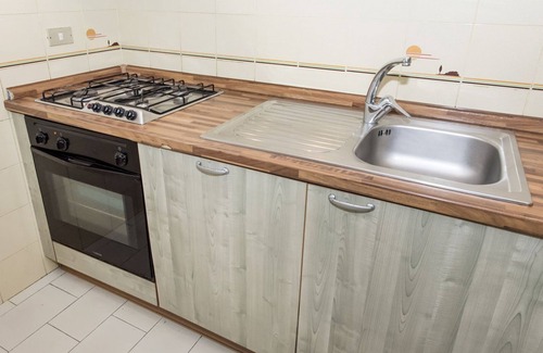 Villaggio Taunus Apartment | N240 - Numana, delightful four-room tavern with garden and pool