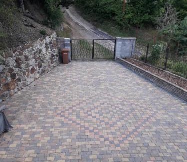 Banska Stiavnica House | NAŠE VAŠE Domček pod starým mestom