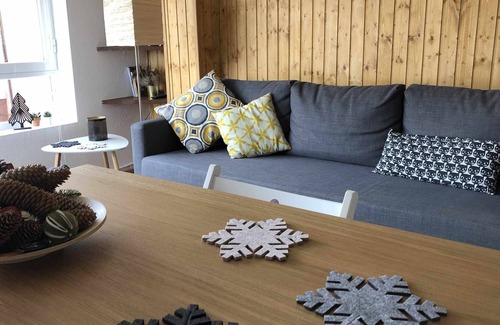 Cerler Apartment | Naasara - Aster with 2 bedrooms and garage
