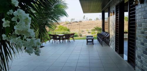 Kolhapur Hotel | Nabhangan Altra Modern Resort, Kolhapur