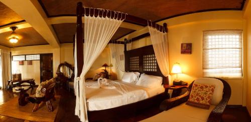 Hinoba-an Resort | Nabulao Beach Resort