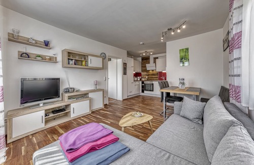 Neukirchen vorm Wald Apartment | Nagelneue Ferienwohnung - modern und hochwertig ausgestattet