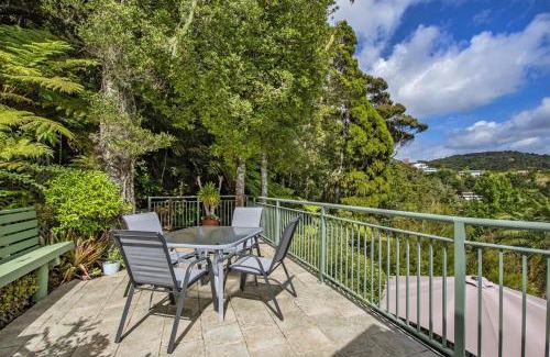 Paihia Apartment | Nana Glads of Paihia