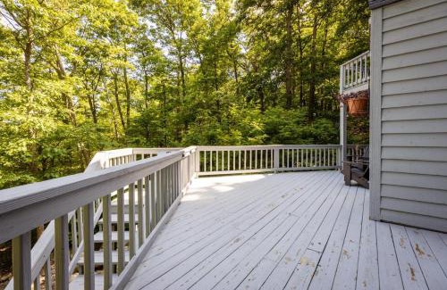 Nellysford House | Nancy's Edelweiss with Wintergreen Advantage